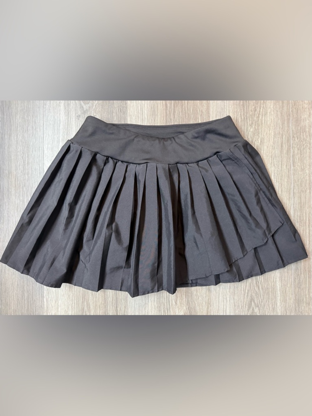 Young Chic Women’s Pleated Flowy Tennis Skirt W Shorts/Pockets Black M Skater